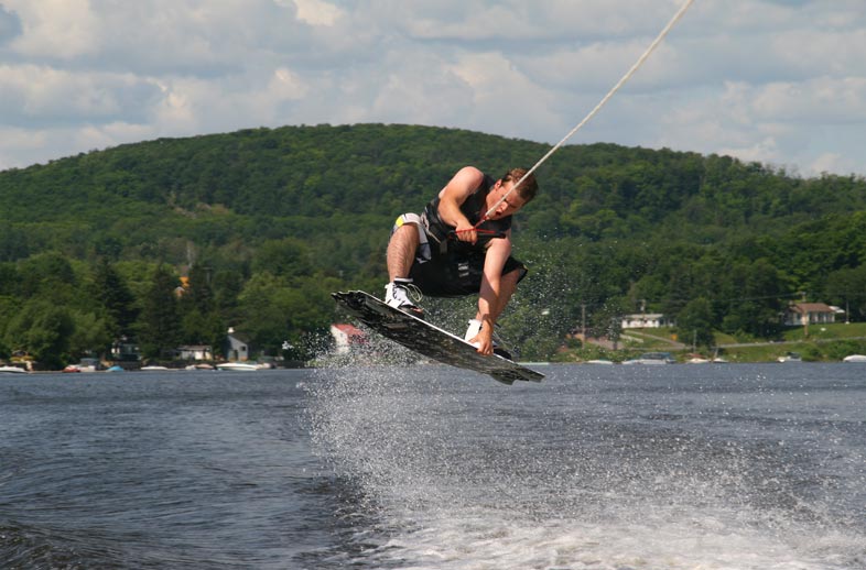 Wakeboarder without wakeboard helmet